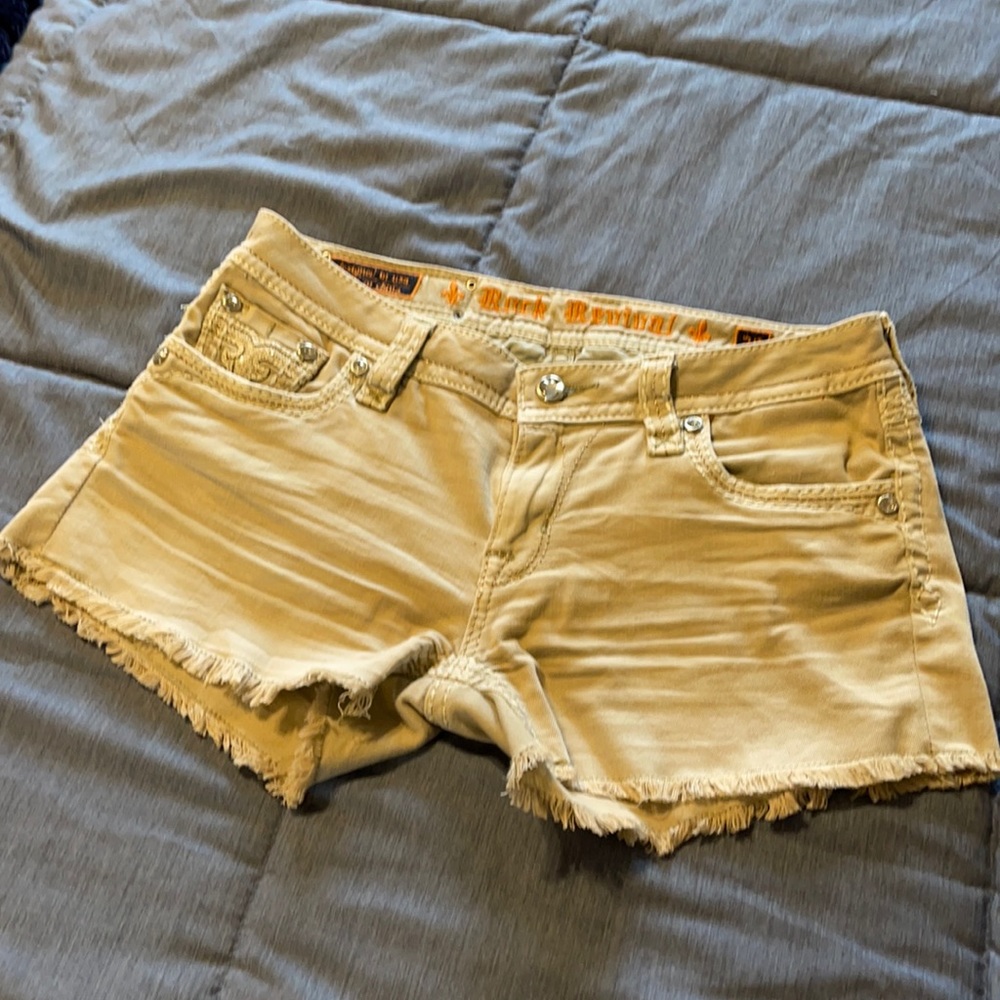 Rock Revival shorts